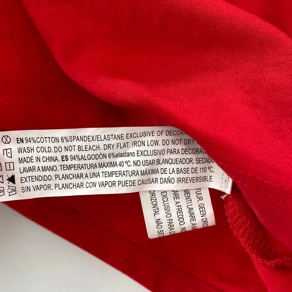 Forever21Â RedâCropâTopâsize:âM - Picture 5 of 6